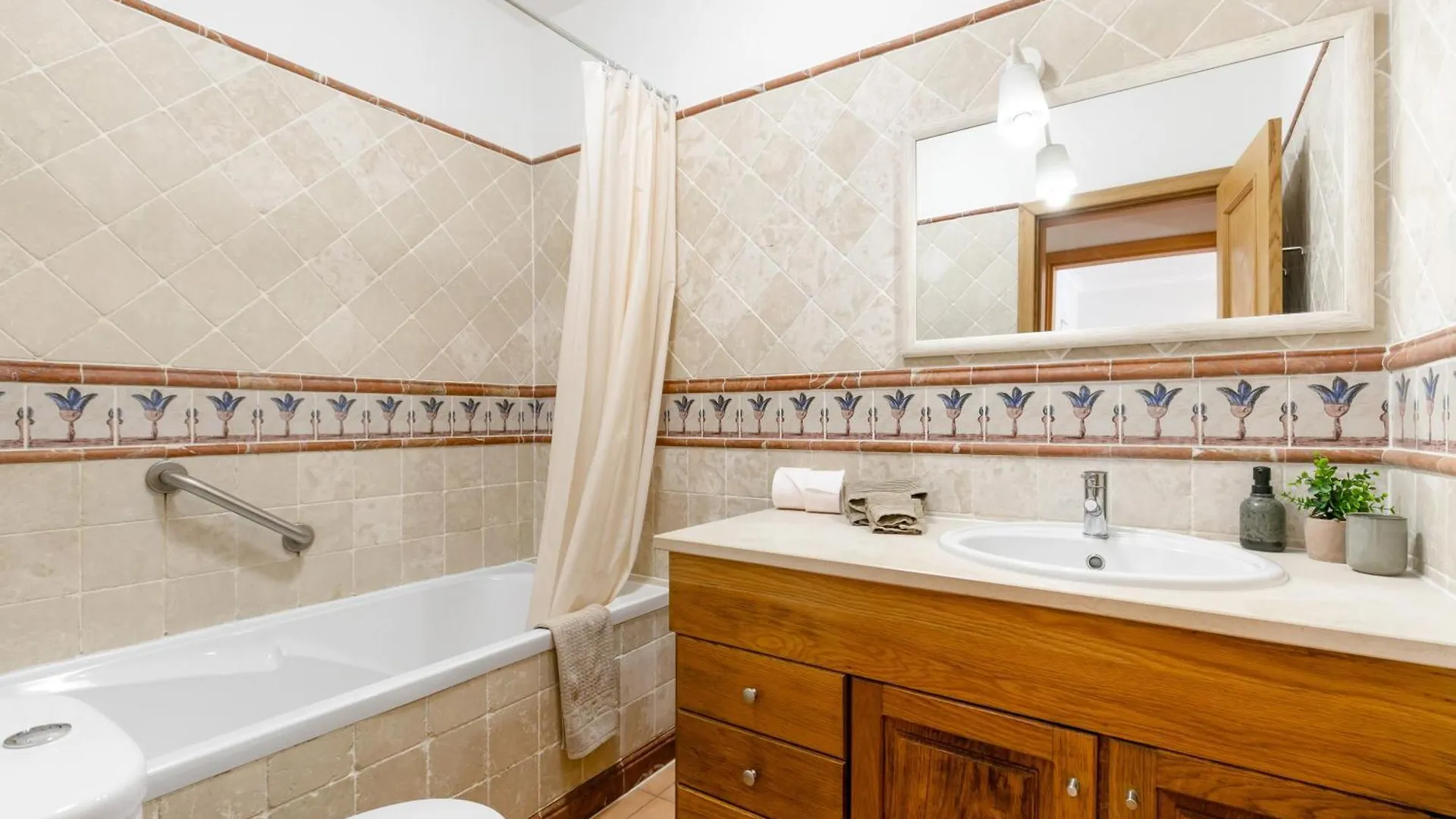 Pita'S House - Villa Sagres 2